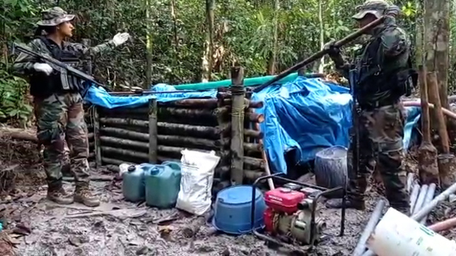 Destruyen seis laboratorios rústicos para elaboración de droga en Huánuco