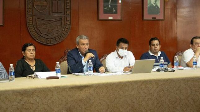 PLENO DE MUNICIPALIDAD ADOPTA IMPORTANTES ACUERDOS PARA EFICAZ TRANSPARENCIA