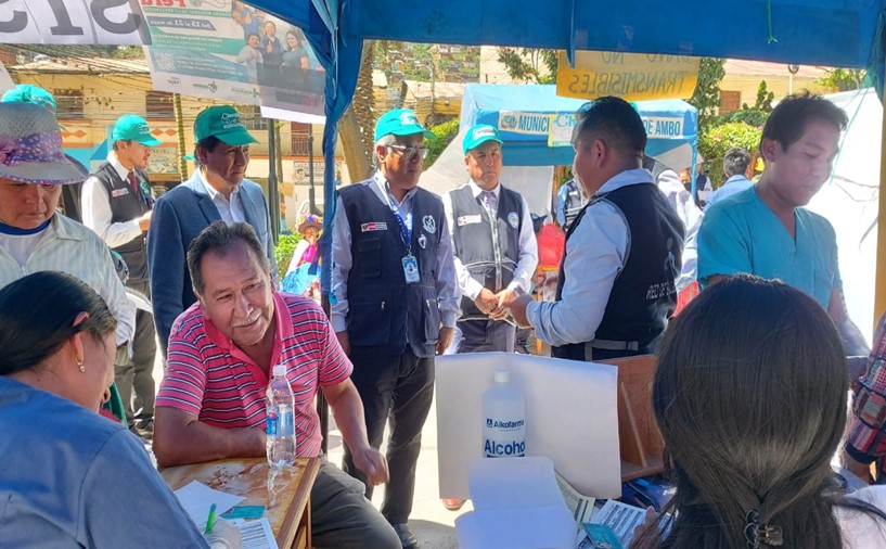 VISITA A FERIA DE SALUD