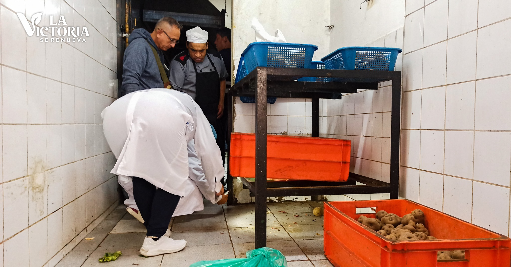 Local clausurado porque se vendían alimentos en mal estado