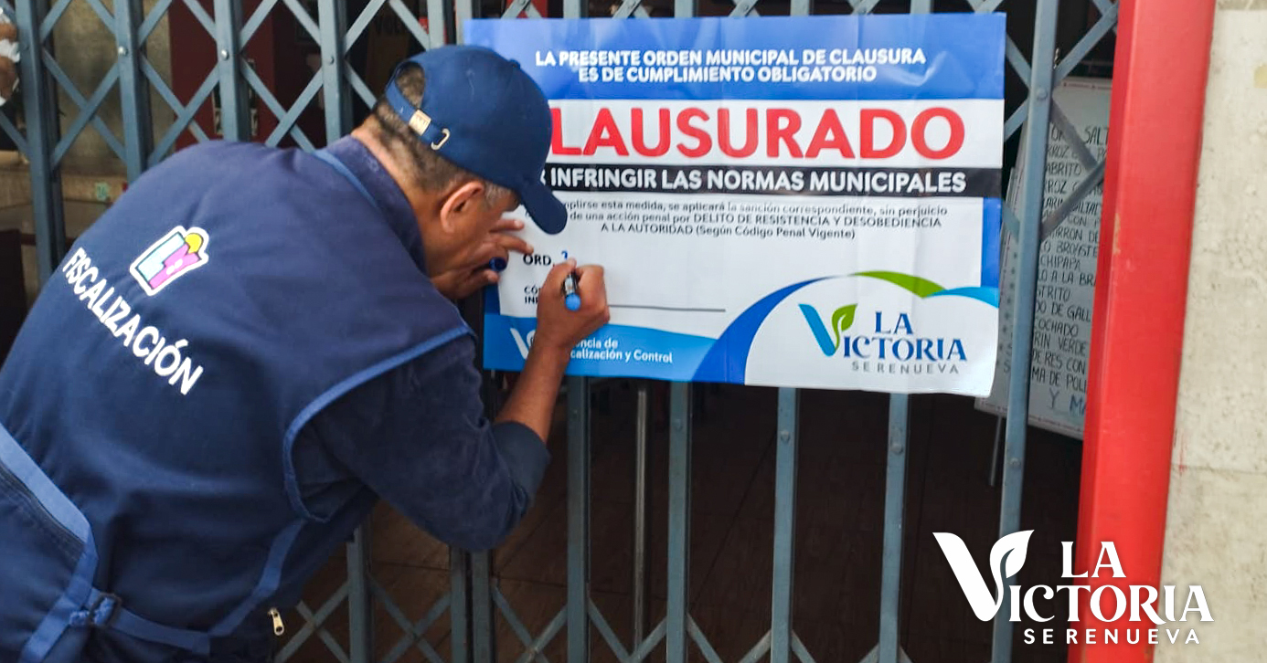 Local clausurado por tener alimentos en mal estado.