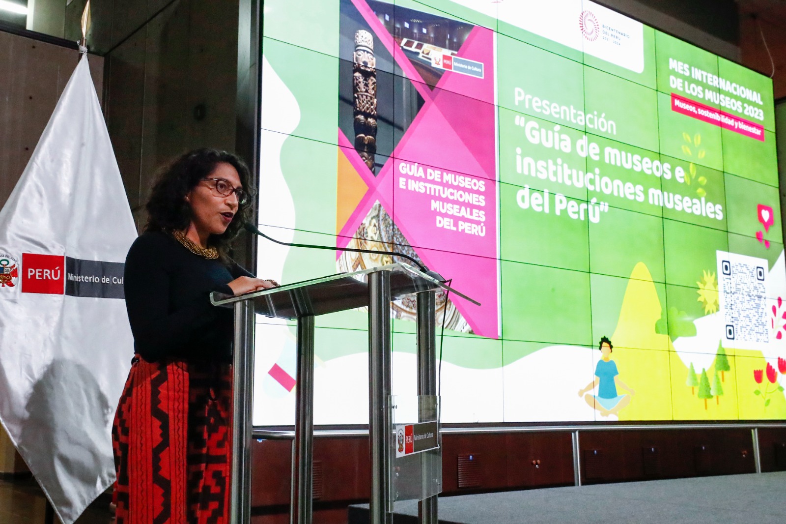 Ministra de Cultura presentó la “Guía de museos e instituciones museales del Perú”