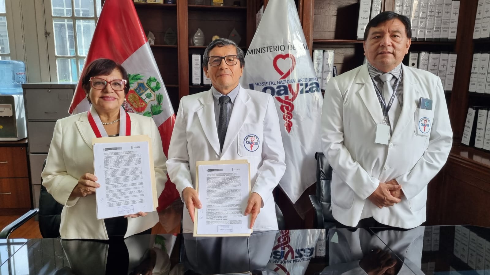 Hospital Loayza firmó convenio con la Universidad Nacional Federico Villareal para cooperación docente asistencial