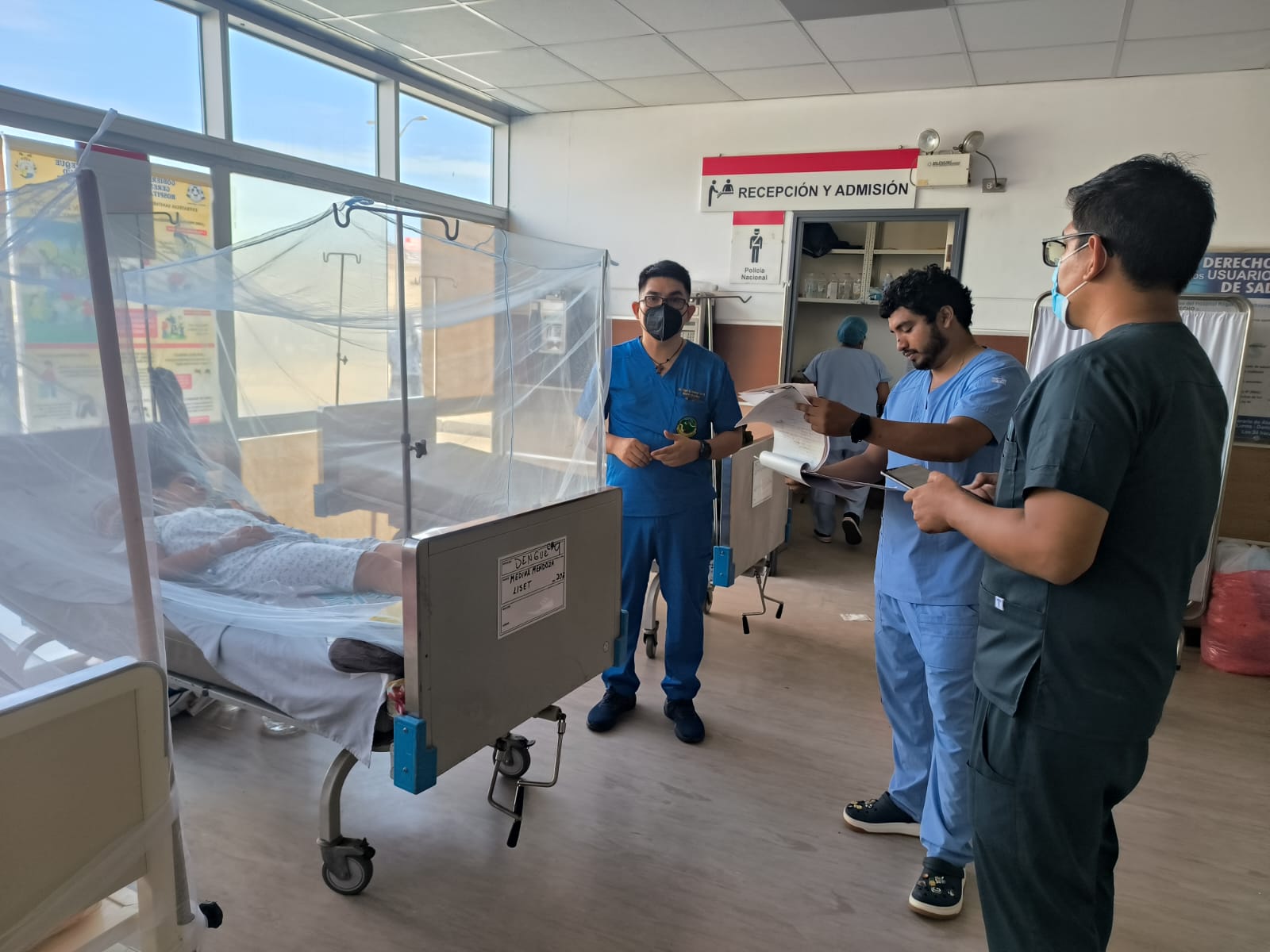 Médicos especialistas de Loreto llegan a Lambayeque para reforzar atenciones por dengue