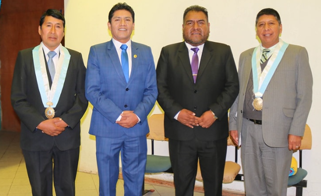 Dos proyectos que cambiarán la cara de la Ciudad Lacustre, vienen siendo gestionados por el alcalde de Puno, Lic. Javier Ponce Roque, Y el consejero regional por Puno, Dr. Alfredo Ucharico Uruchi, ante el Gobierno Regional de Puno. Se trata del mejoramiento de los ingresos a la ciudad, que se espera sean ejecutadas en el presente año, además, para el próximo año se está promoviendo la construcción de un bypass que modernizará la ciudad.