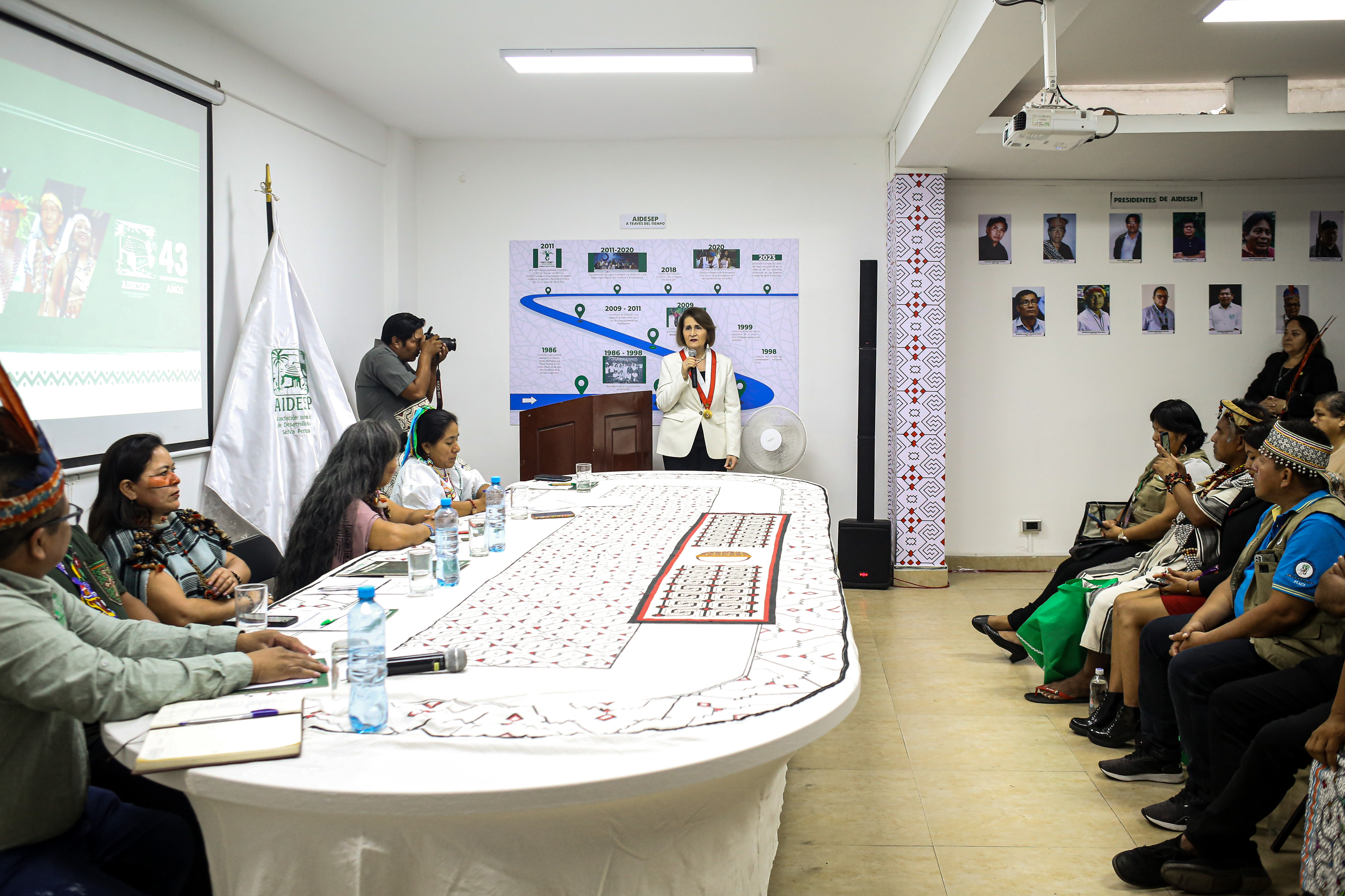 La presidenta en funciones del TC Luz Pacheco Zerga participó de la ceremonia de aniversario de AIDESEP