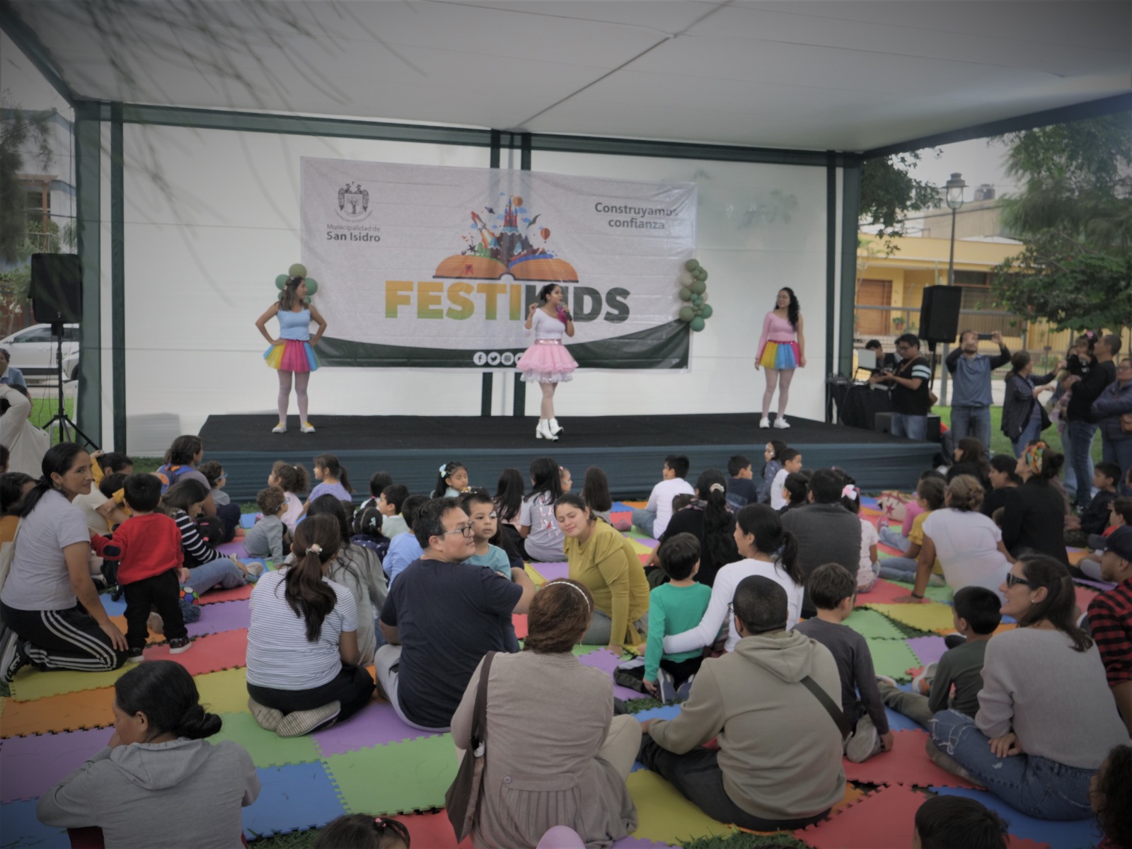 Festikids: familias disfrutaron de divertida tarde de juegos y música