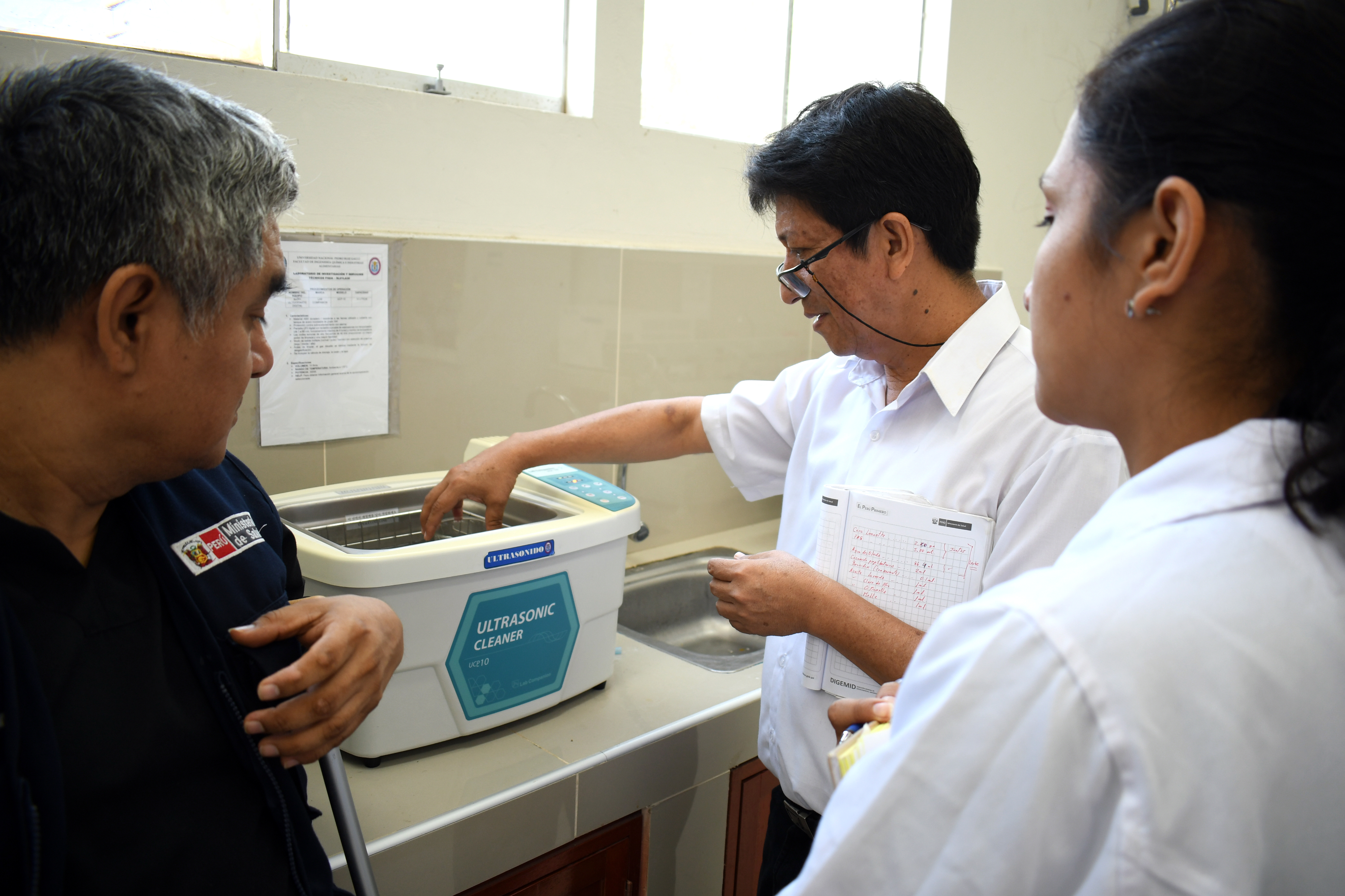 Geresa Lambayeque inició producción de repelentes para evitar casos de dengue