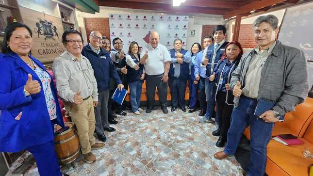 Unen esfuerzos para fortalecer la salud y gestión sanitaria de Tacna