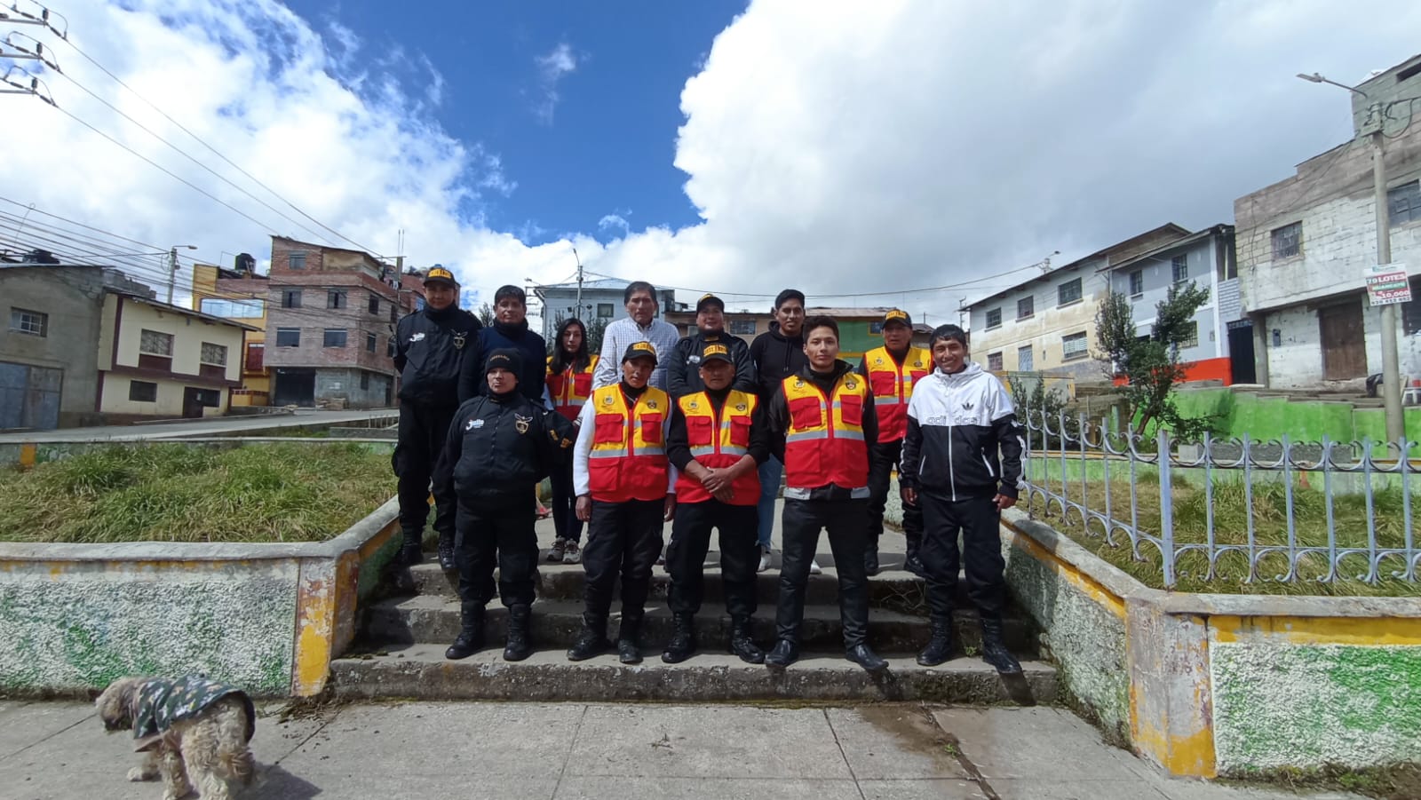 Archivo JPG seguridad ciudadana haciendo limpieza