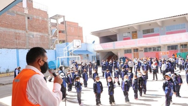 Serán protagonistas de simulacro de sismo 407 699 estudiantes de junin