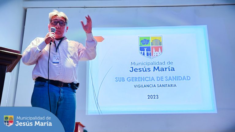 Nuestros amigos emolienteros recibieron una capacitación sobre buenas prácticas de manipulación de alimentos y hábitos de higiene en módulos de venta.
Así podrás tomar tu rico emoliente 🥤 sin preocupaciones 👍.