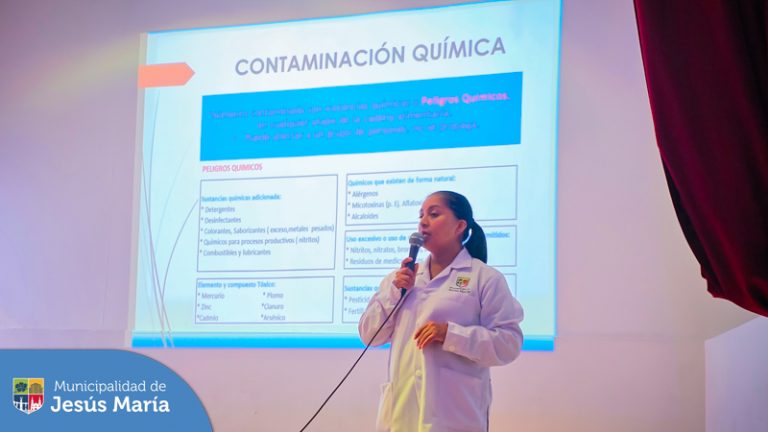 Nuestros amigos emolienteros recibieron una capacitación sobre buenas prácticas de manipulación de alimentos y hábitos de higiene en módulos de venta.
Así podrás tomar tu rico emoliente 🥤 sin preocupaciones 👍.