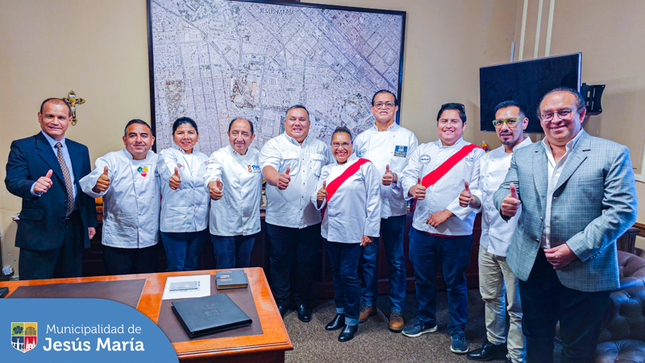 Nuestro alcalde Jesús Gálvez Olivares, recibió la visita de la Asociación de Restaurantes Marinos del Perú 🐟🦀