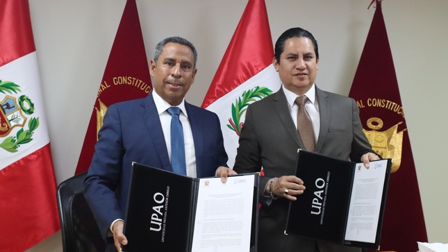 Tribunal Constitucional y Universidad Privada Antenor Orrego de Trujillo firman convenio de cooperación interinstitucional