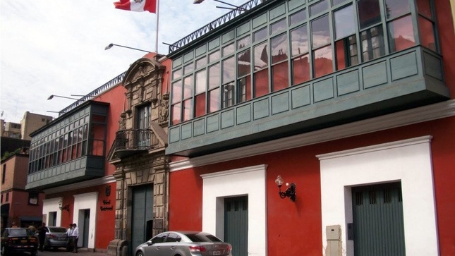 Fachada del TC en el Cercado de Lima