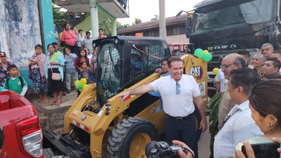 MAQUINARIA