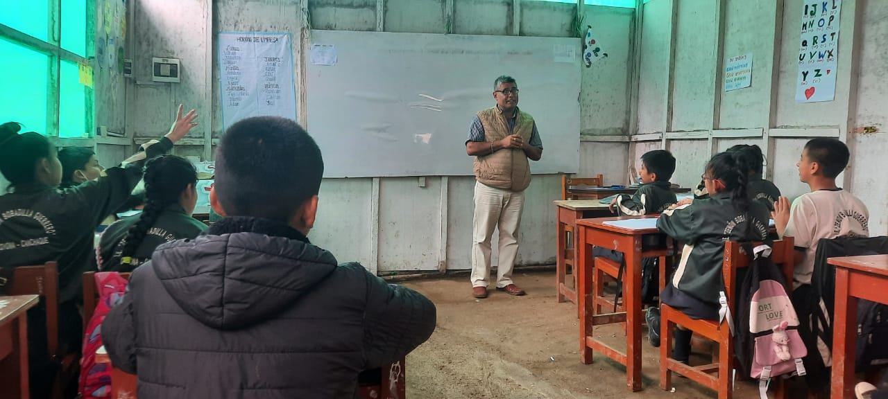 Nuestro NDGE Canchaque supervisan colegios en el centro poblado Coyona - Canchaque