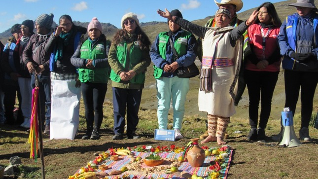 Voluntarios Recogen 10 Toneladas de residuos durante jornada de limpieza en el NEVADO HUAYTAPALLANA