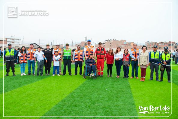 La Municipalidad de San Bartolo sigue trabajando arduamente para fortalecer la seguridad frente a los desastres naturales y promover una cultura de prevenciรณn en nuestra comunidad.
๐๐ผ๐ป ๐๐ป๐ถ๐ฑ๐ฎ๐ฑ, ๐ฐ๐ผ๐บ๐ฝ๐ฟ๐ผ๐บ๐ถ๐๐ผ ๐ ๐ฝ๐ฟ๐ฒ๐๐ฒ๐ป๐ฐ๐ถรณ๐ป, ๐ฆ๐ฎ๐ป ๐๐ฎ๐ฟ๐๐ผ๐น๐ผ ๐ฉ๐ถ๐๐ฒ ๐ง๐ผ๐ฑ๐ผ ๐ฒ๐น ๐รฑ๐ผ.