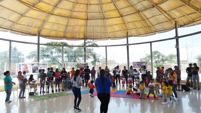 Mucha satisfacción y alegría mostraron los niños al celebrar el día del juego