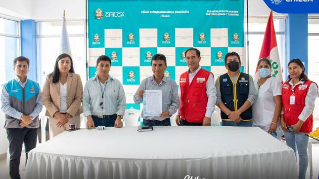Firma del Acta de Compromiso para la Implementación de la intervención Saberes Productivos