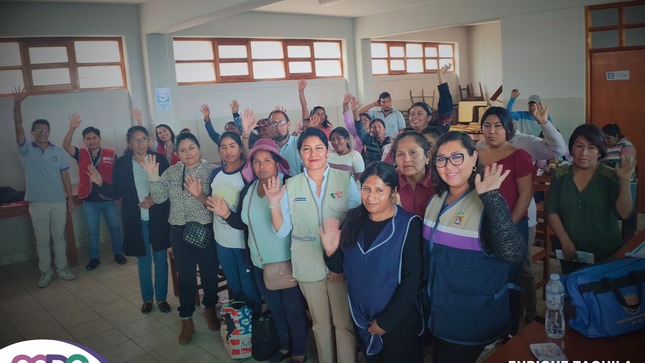 Se realizó el primer taller de Escuela de padres del Colegio Victor Mayuri Claussen
