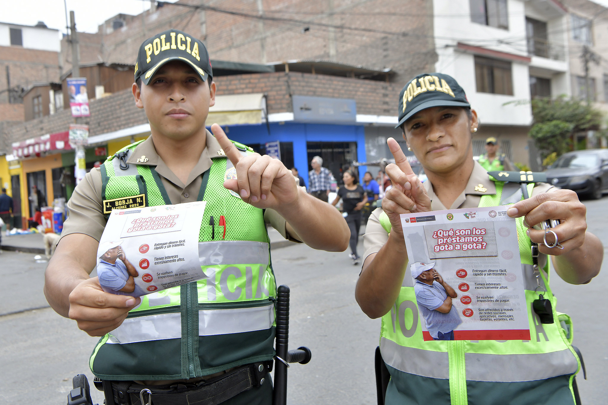 Policía Nacional y vecinos de San Martín de Porres se unen contra el “gota a gota”
