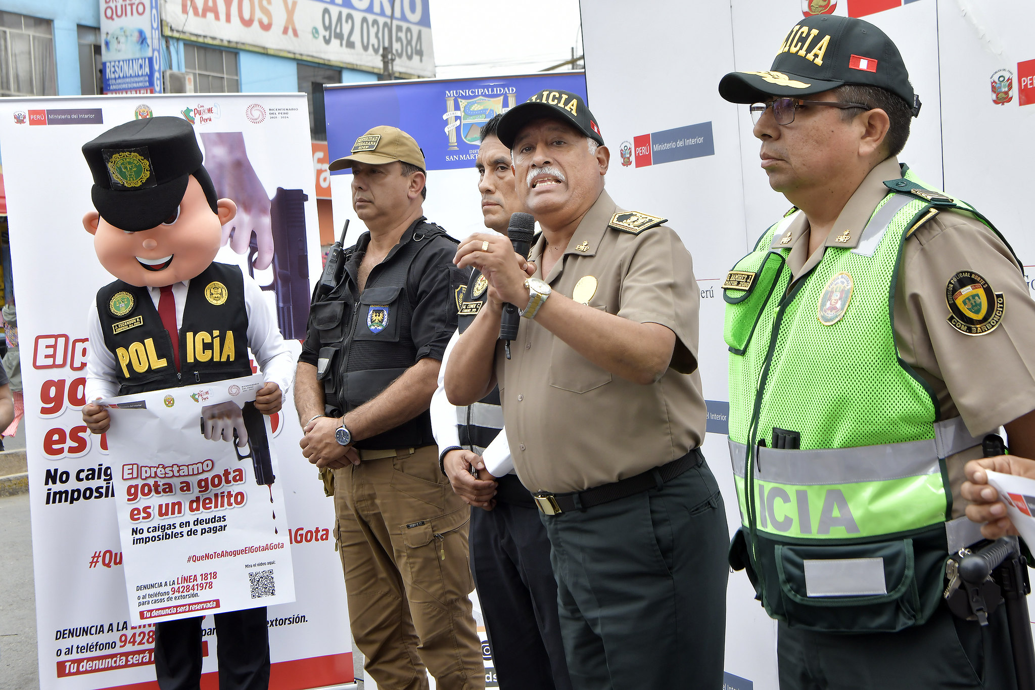 Policía Nacional y vecinos de San Martín de Porres se unen contra el “gota a gota”
