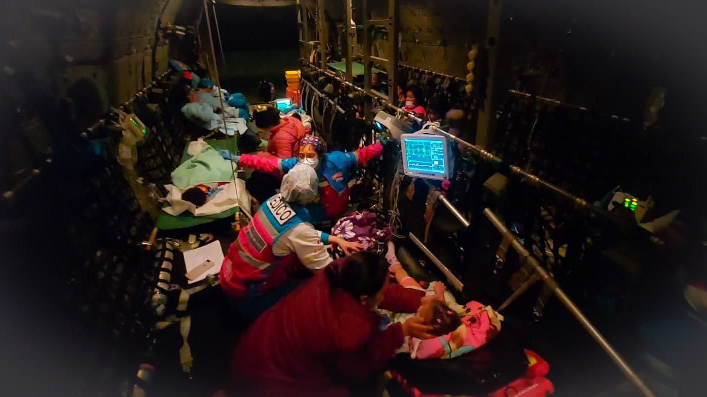 Piura: Minsa traslada a cinco niños para recibir atención especializada en Lima