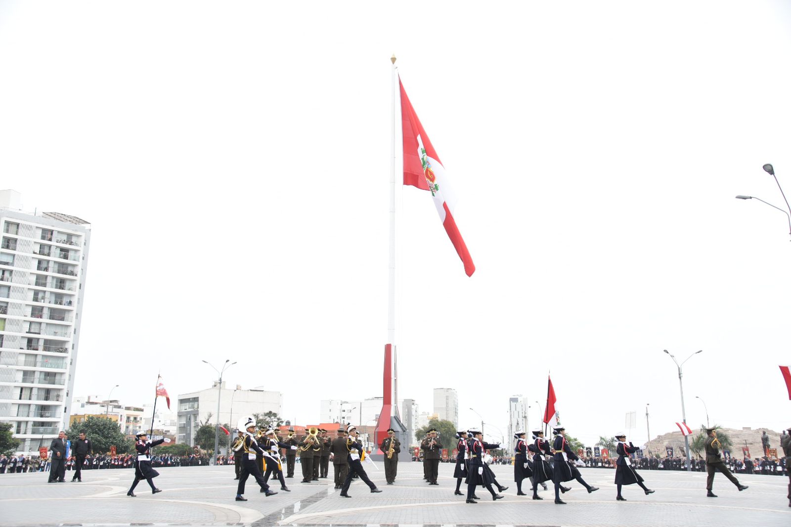 Se rindió homenaje y reconocimiento a los héroes de Arica, máxima expresión del valor y dignidad nacional, liderados por el Crl Francisco Bolognesi, gran maestro emérito de la Gran Logia del Perú.