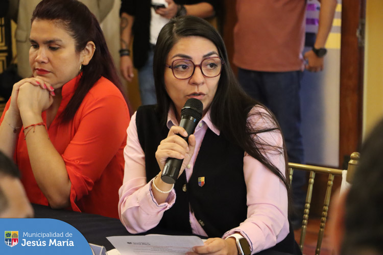 👀 Mira el video completo de nuestra Sesión Ordinaria de Concejo Municipal N° 10 y entérate de todos los acuerdos realizados por el bien de nuestro distrito 🎬 https://bit.ly/3oCQUyu