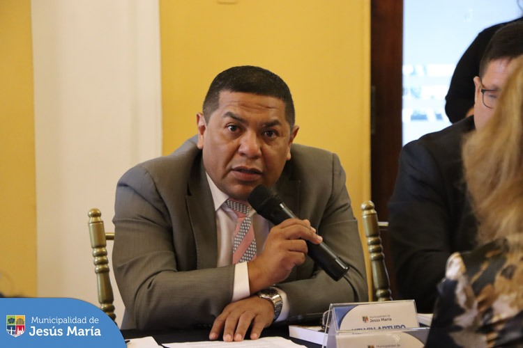 👀 Mira el video completo de nuestra Sesión Ordinaria de Concejo Municipal N° 10 y entérate de todos los acuerdos realizados por el bien de nuestro distrito 🎬 https://bit.ly/3oCQUyu