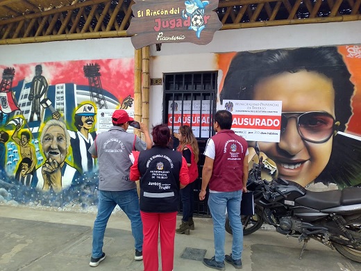 También se intervino y clausuró temporalmente al restaurant El Rincón del Jugador, ante reclamos de vecinos de la zona.