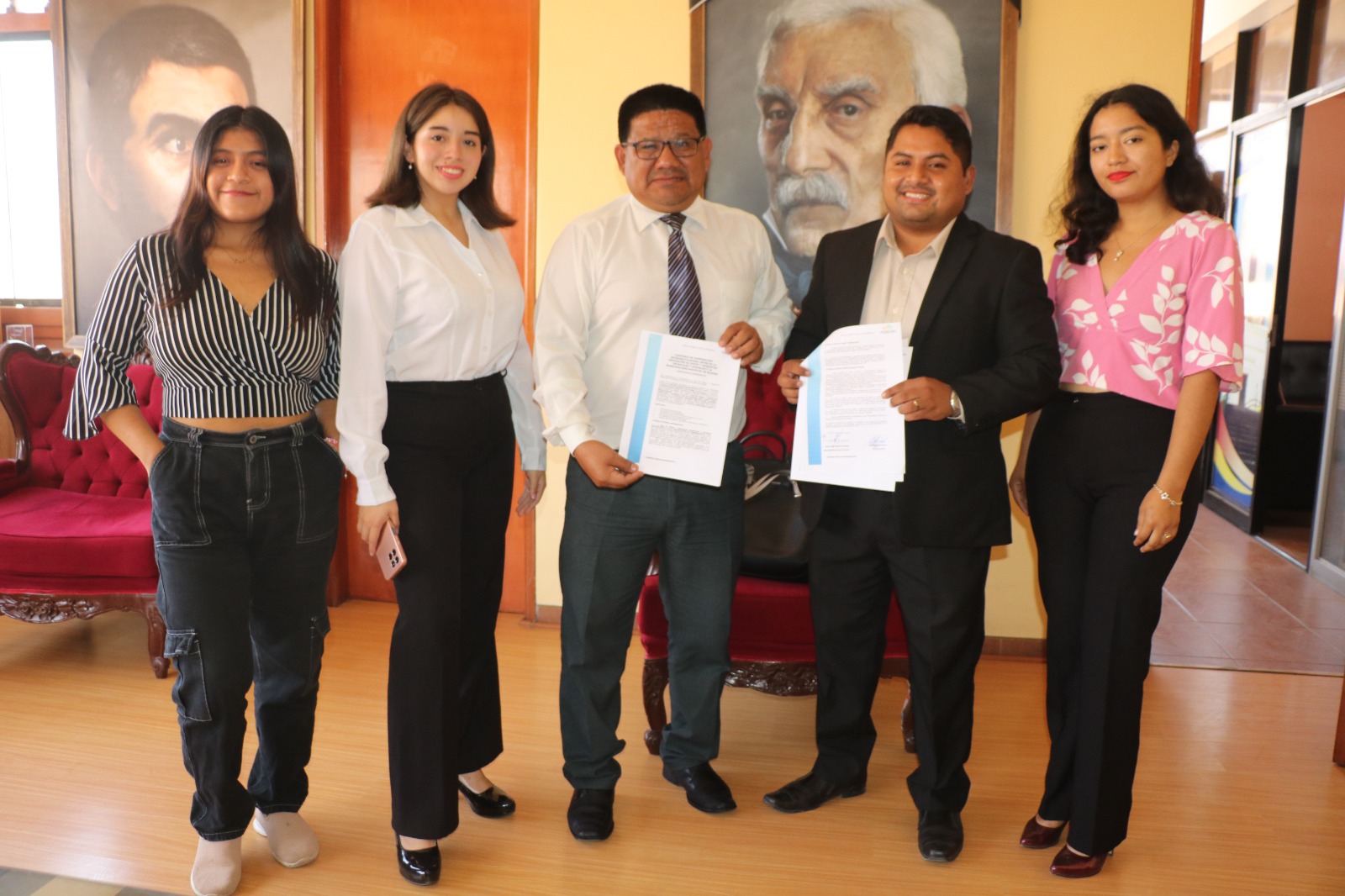 MUNICIPALIDAD DE HUAURA Y RED DE COROS Y ORQUESTAS INFANTILES Y JUVENILES FIRMAN CONVENIO PARA APERTURAR TALLERES DE TEATRO, DANZA Y CANTO
