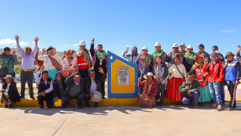 La calidad de vida de los habitantes de la Av. Primavera hasta Av. Progresiva (que forma parte de la Av. Costanera Sur) mejorará notablemente, tras la construcción de pistas y veredas, ejecutada por la Municipalidad Provincial de Puno, liderada por el alcalde Lic. Javier Ponce Roque, obra que mejorará la transitabilidad de este sector de la ciudad.
