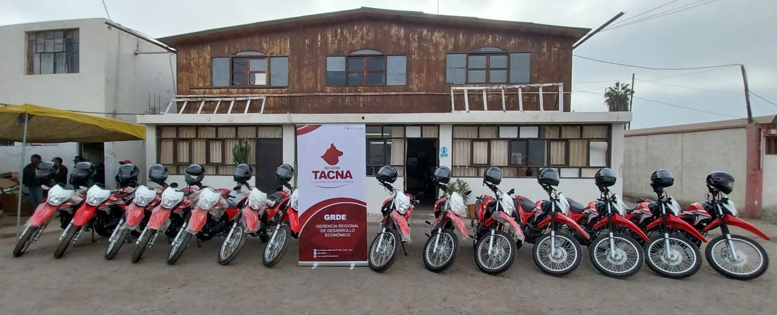 Adquieren motocicletas para reforzar la atención a ganaderos de Candarave y Tarata