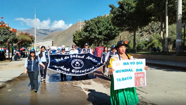 Realizaron un pasacalle en el "Día Mundial Sin Tabaco" para informar sobre los peligros del consumo de tabaco en la salud física y mental, así como en la familia. 