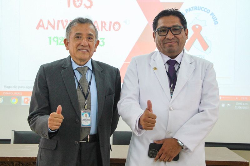 Foto 2 de Profesionales de los establecimientos de salud participan en jornada científica de actualización y tratamiento de infecciones de transmisión
