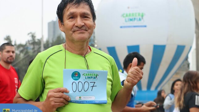 En el marco del 🌎 #DíaMundialDelMedioAmbiente, se realizó nuestra “Carrera Limpia” 💚🏃🏽‍♂️, cientos de vecinos pudieron participar llevando 5 botellas plásticas y recogiendo todos los residuos que encontraron en los 6K del recorrido.