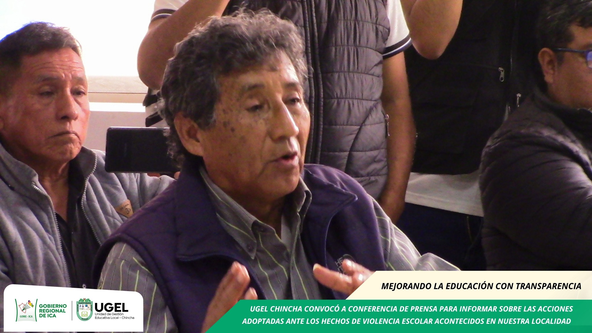 Conferencia de prensa, con la finalidad de informar sobre las acciones realizadas frente a la violencia escolar.