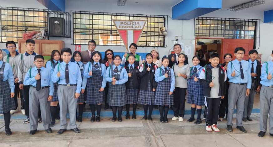 La Municipalidad Provincial Mariscal Nieto, a través de la Sub Gerencia de Gestión del Medio Ambiente, realizó esta mañana la juramentación de la brigada ecológica escolar de la Institución Educativa Rafael Diaz, en el marco de la celebración por el "Día mundial del Medio Ambiente".