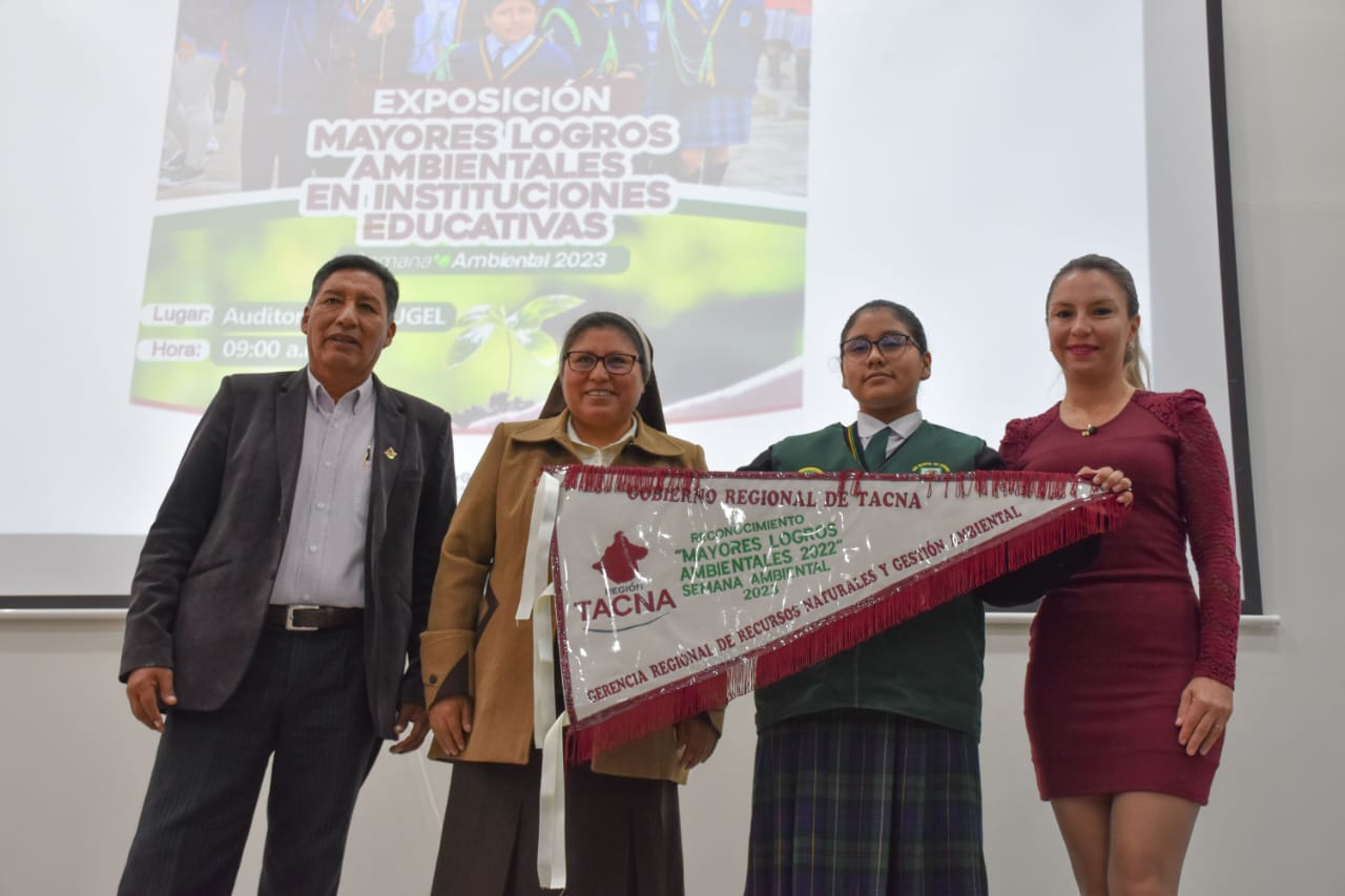 Reconocen a instituciones educativas por logros ambientales