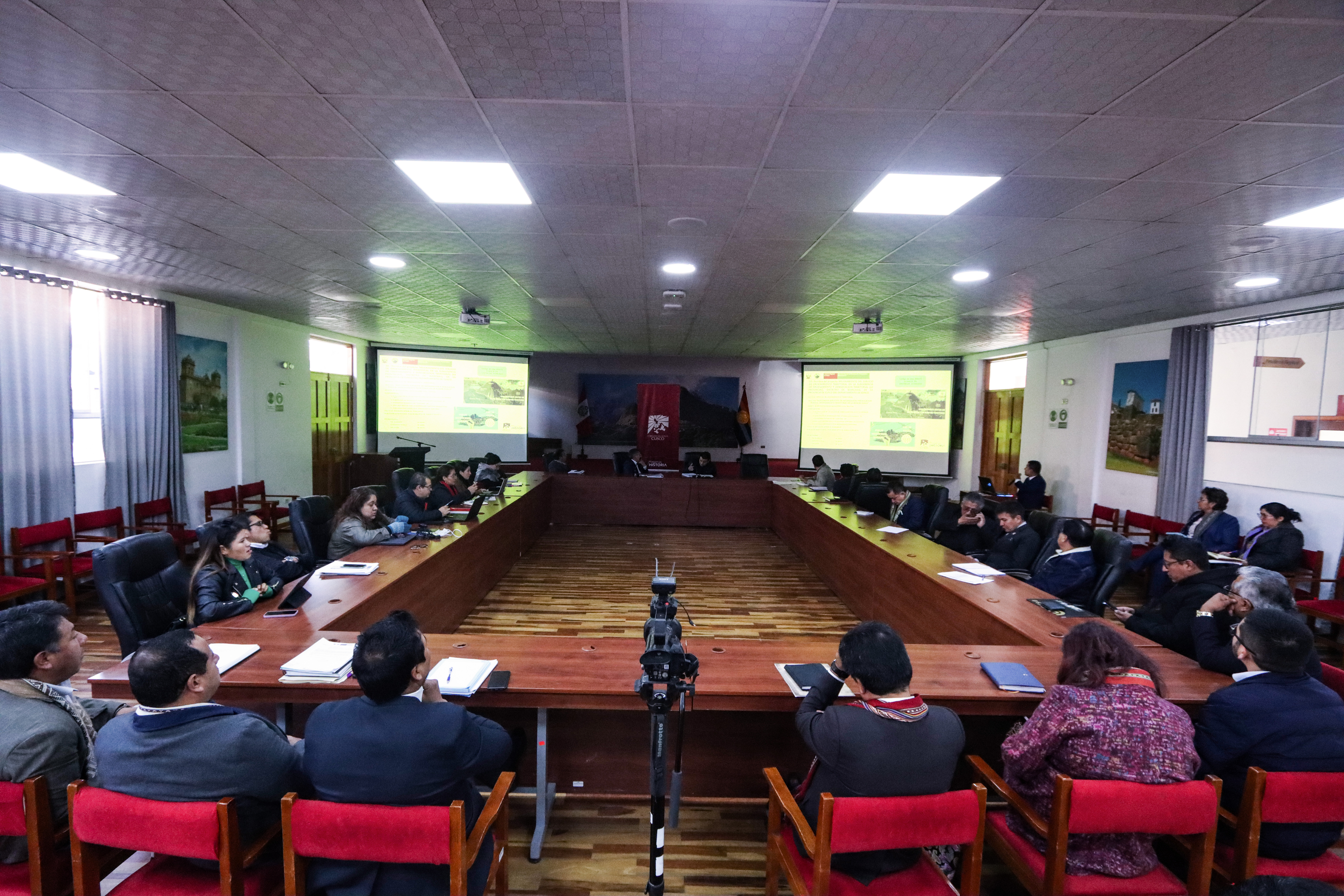 A 8 mil millones de soles asciende la cartera de proyectos presentada por el Gobierno Regional Cusco