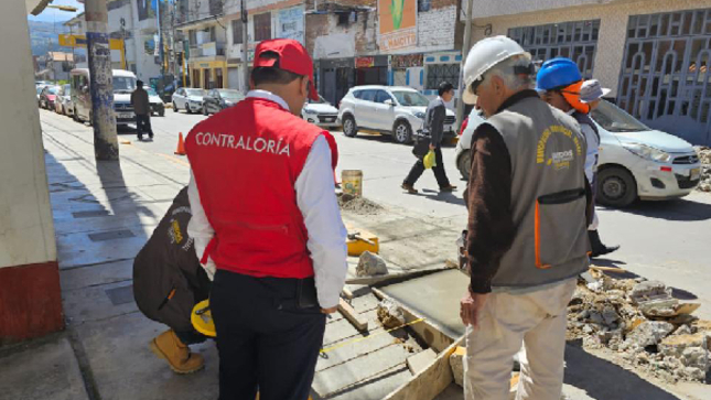 La Contraloría General  advirtió deficiencias en los trabajos de mantenimiento de algunas céntricas calles de la ciudad de Huaraz, cuyo presupuesto asciende a S/ 724 700, debido a que funcionarios de la Municipalidad Provincial aprobaron la ficha técnica de los trabajos sin contar con el estudio de mercado y/o cotizaciones de insumos, materiales y equipos que sustente el presupuesto aprobado. Esta situación podría generar un posible incremento presupuestal.
