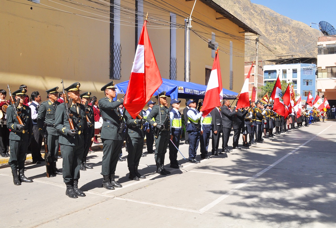 Celebramos el Día Nacional de la Bandera del Perú y el 143.º Aniversario de la Batalla de Arica