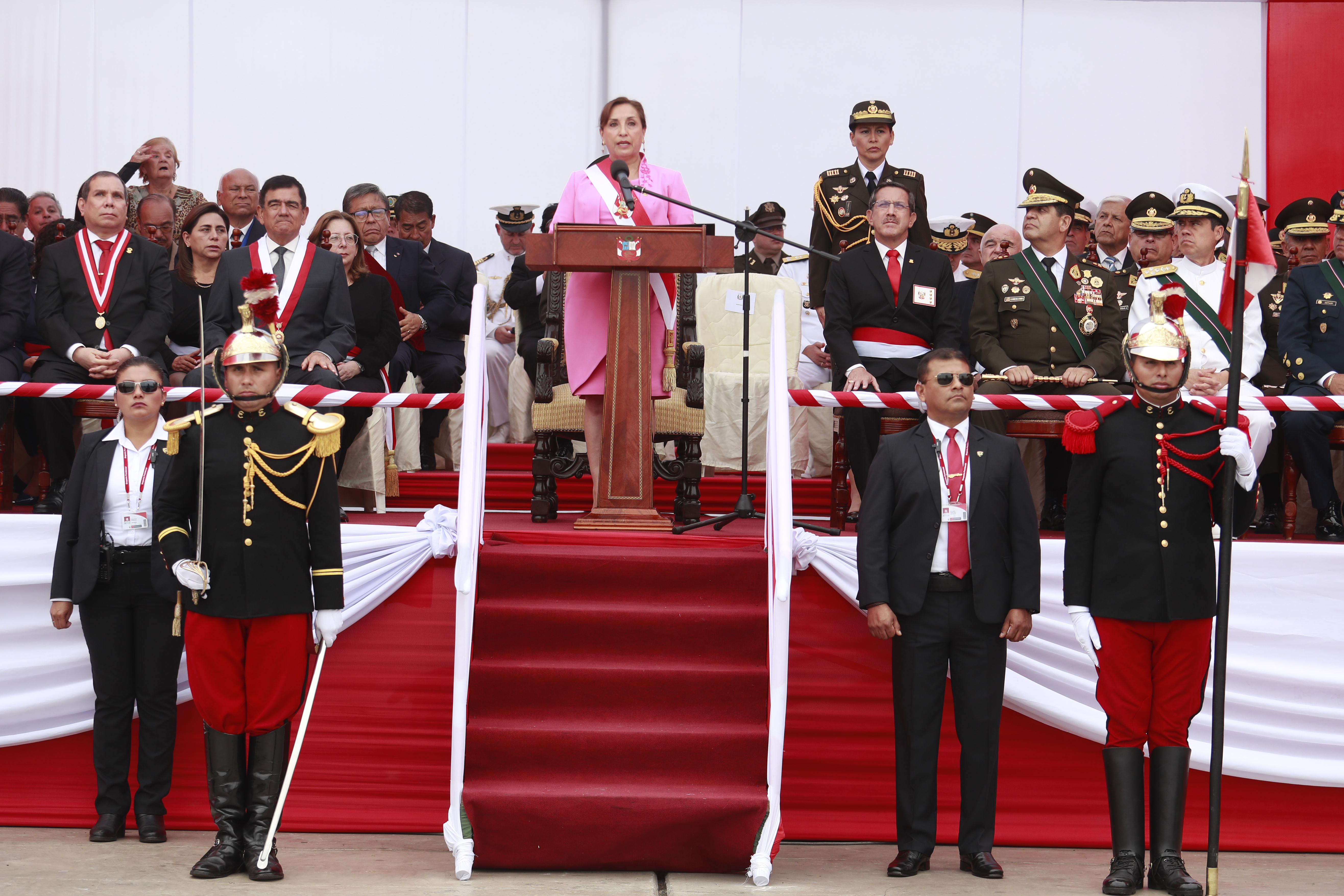 Presidenta Boluarte: el Perú camina firme rumbo a altos estándares de la OCDE