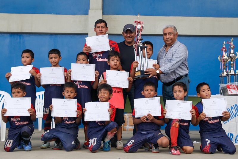 Con la entrega de premios culminó el Campeonato Deportivo de Menores de Fútbol y Vóley “Rescatando Trujillo con el Deporte – 2023”.