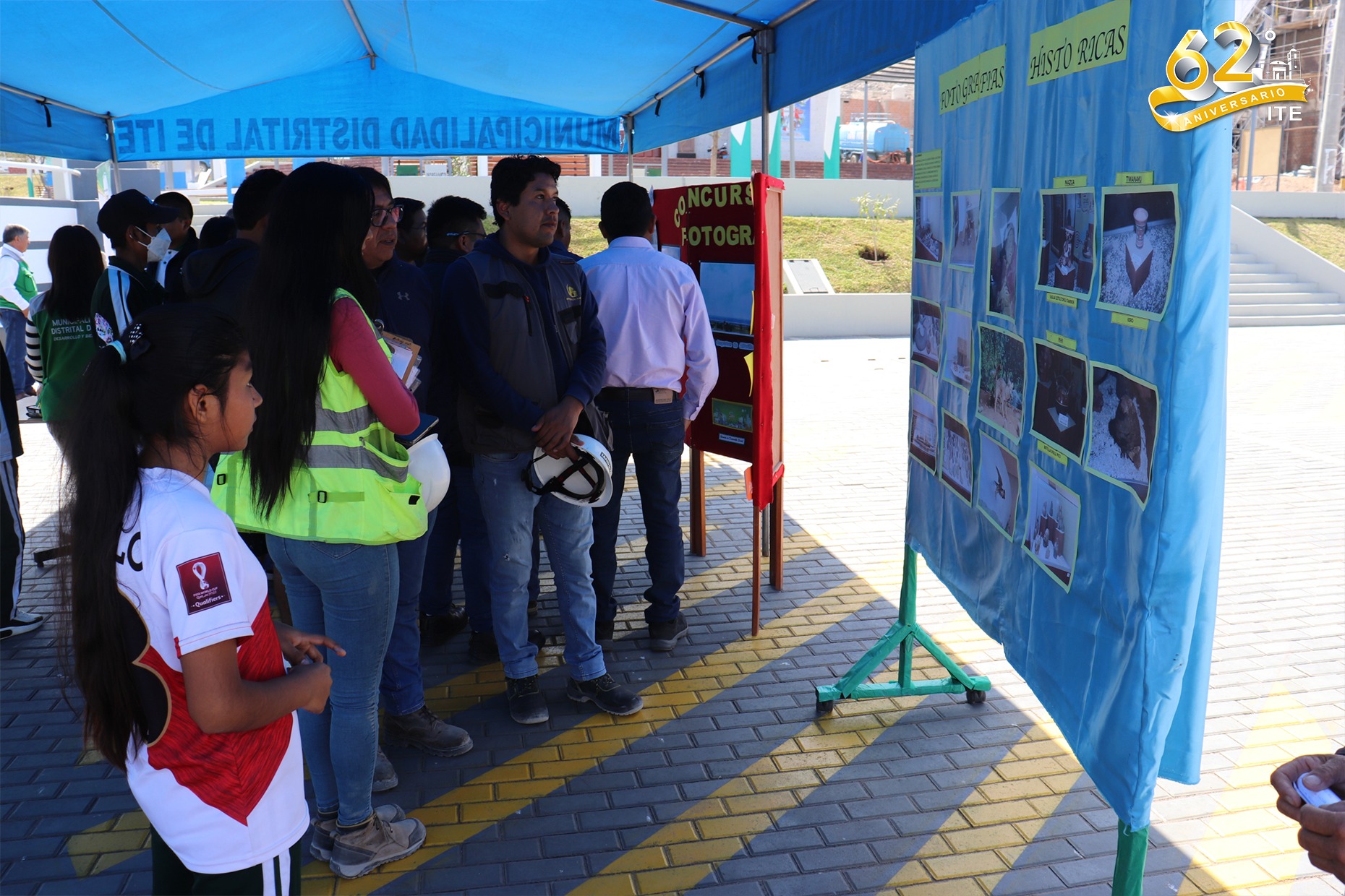 #EstamosDeAniversario 🥳 En marco al 62º Aniversario de Creación Política del Distrito de Ite, se realizó ayer el concurso de #Fotografia y exposición de fotografías históricas del distrito.