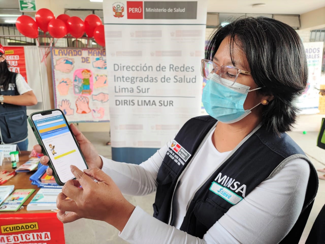 Diris Lima Sur realiza jornadas informativas para adquirir medicamentos de calidad